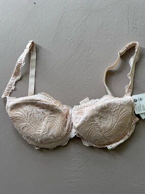 Y2K Era Rosme Lace Lined Balconette Bra